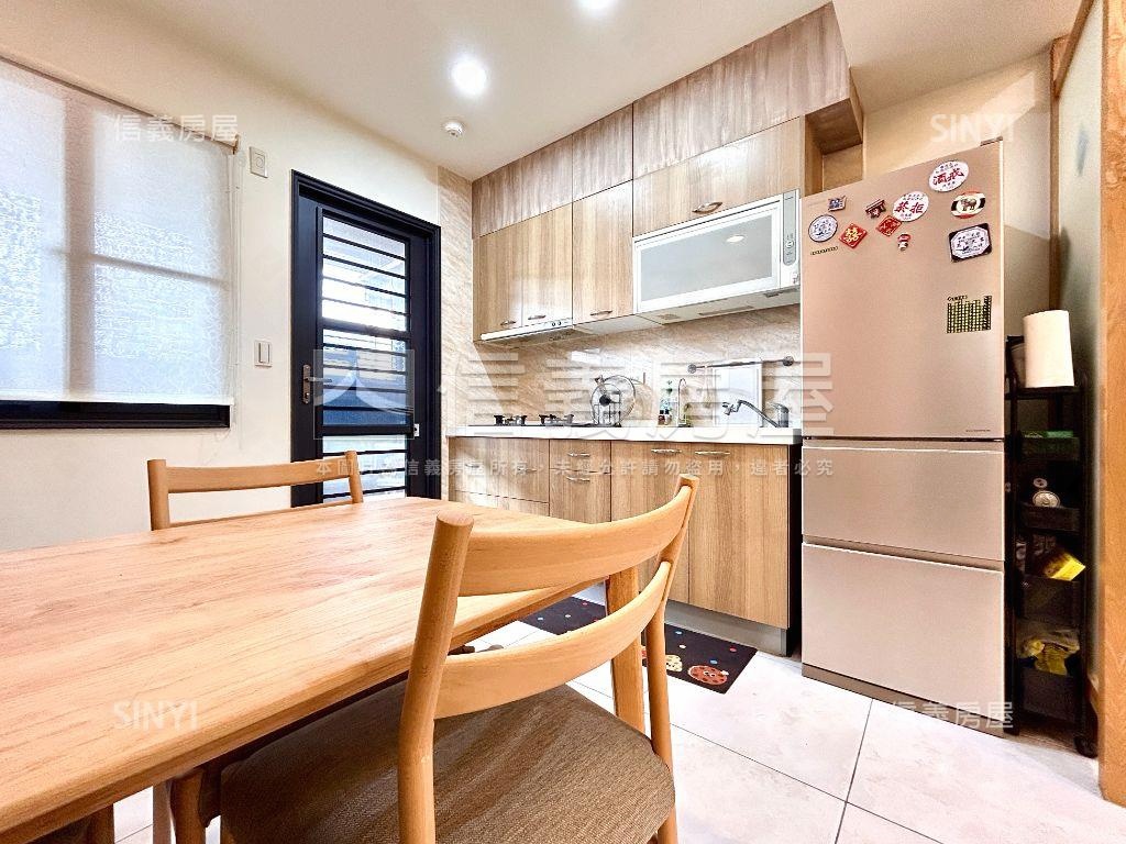 戀戀·面學校靜兩房平車房屋室內格局與周邊環境