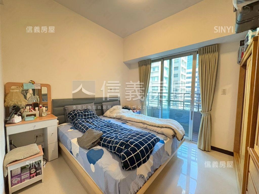 園區街稀有３房帶雙車位房屋室內格局與周邊環境