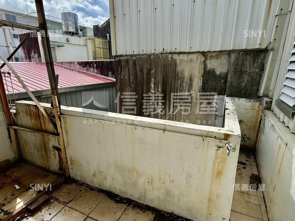 民族路三段金店面房屋室內格局與周邊環境