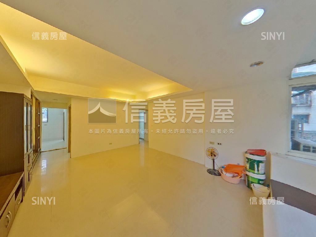 板南線公寓三樓房屋室內格局與周邊環境