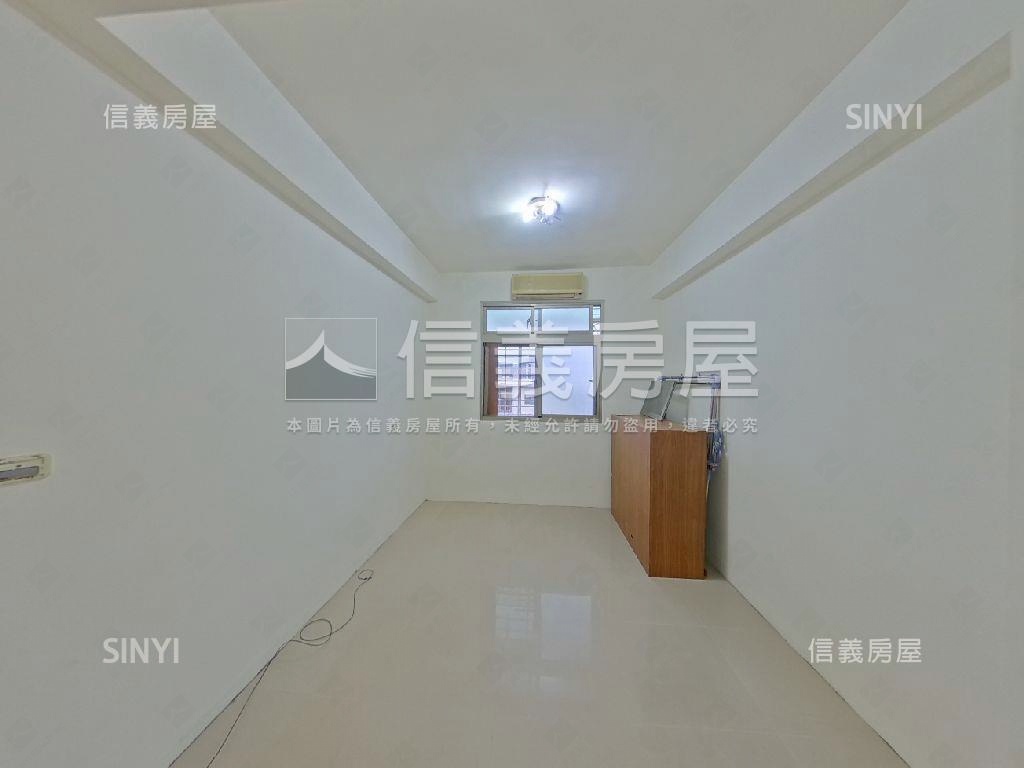 板南線公寓三樓房屋室內格局與周邊環境