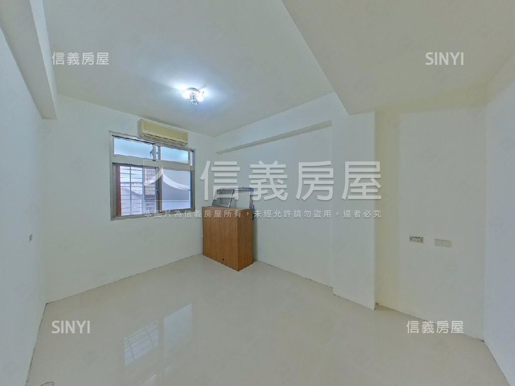 板南線公寓三樓房屋室內格局與周邊環境