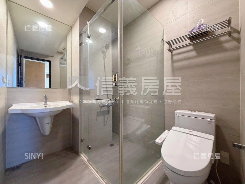 亞灣時代．山海景宅房屋室內格局與周邊環境