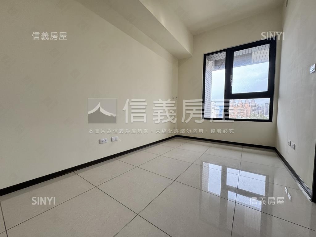 平鎮澐鋒新穎２房１室車位房屋室內格局與周邊環境