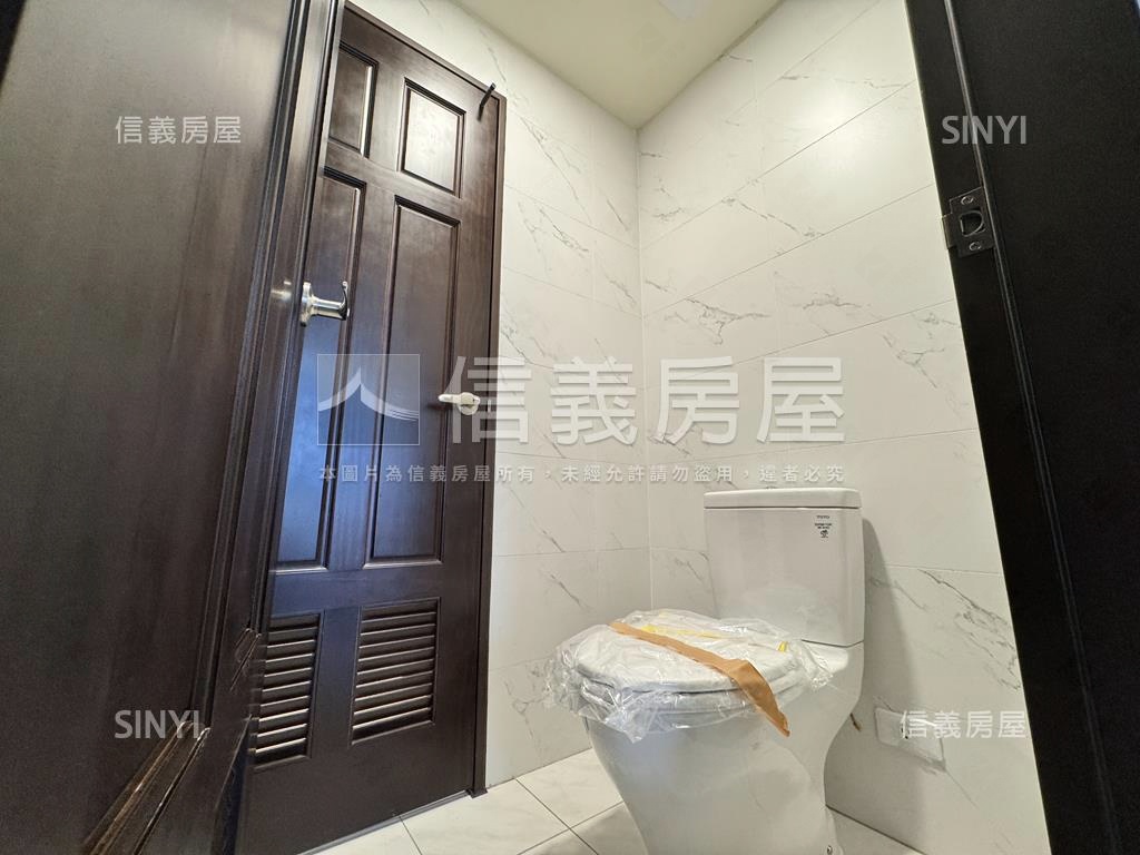 平鎮澐鋒新穎２房１室車位房屋室內格局與周邊環境