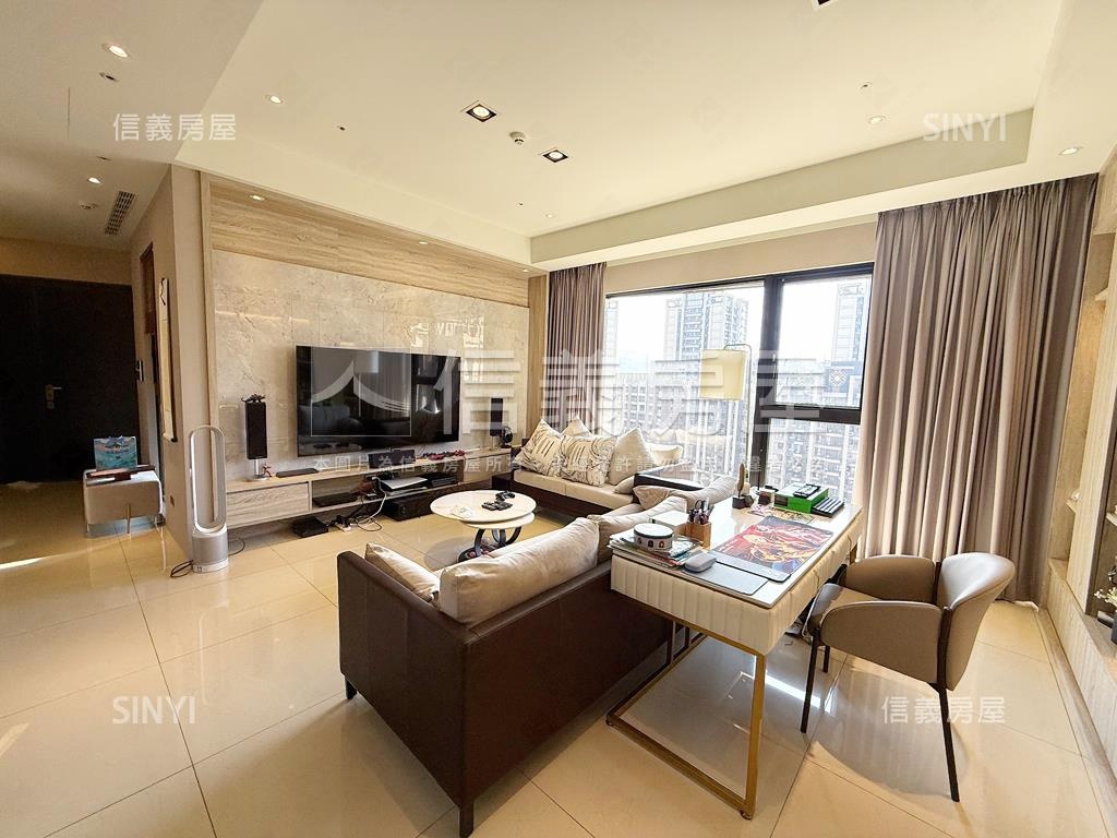 冠德蝴水映質感三房車位房屋室內格局與周邊環境