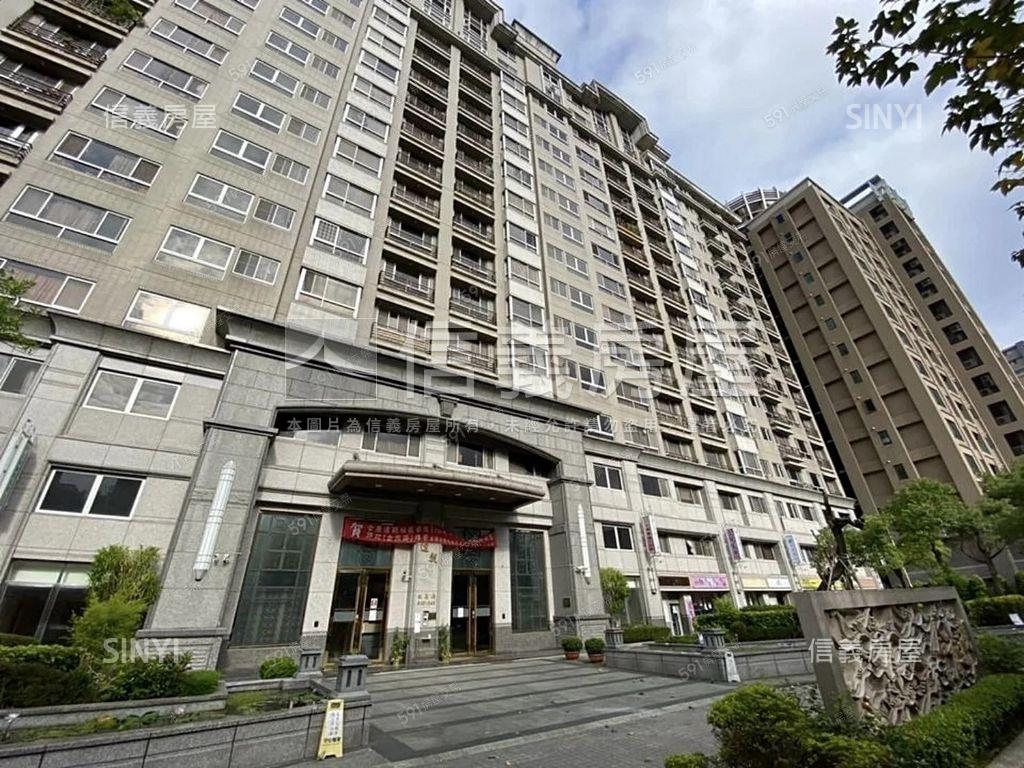 漂亮三房坡平車位房屋室內格局與周邊環境
