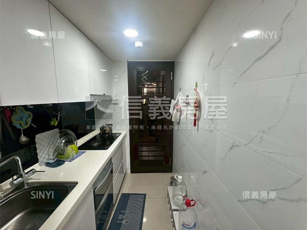 頭份新穎美屋房屋室內格局與周邊環境