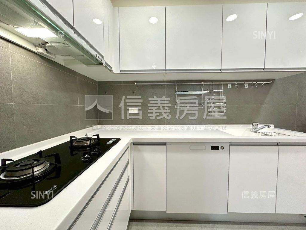 園區大門屋齡新質感美屋房屋室內格局與周邊環境