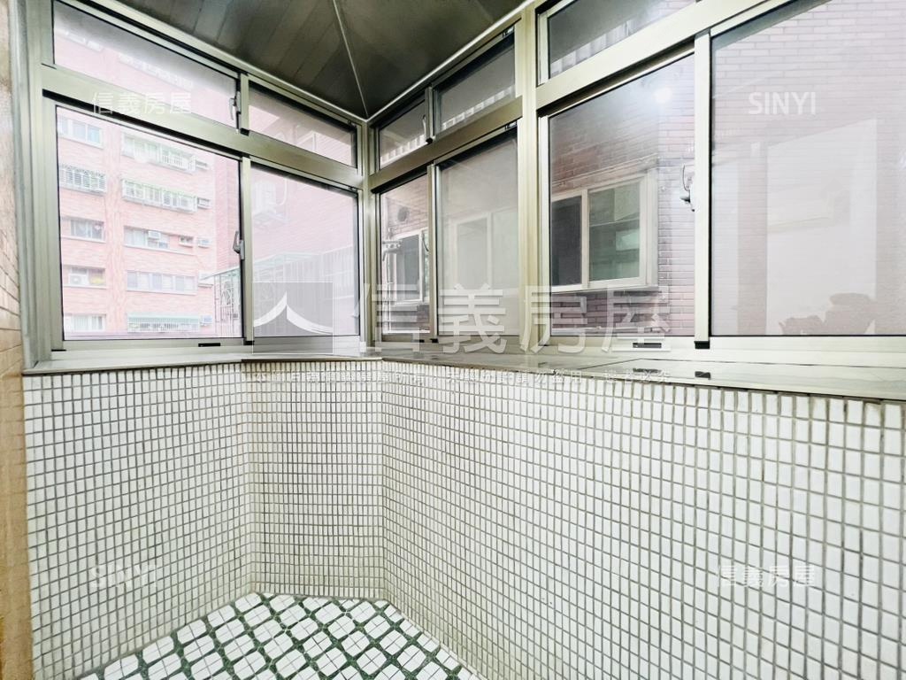 府中後站介壽公園邊間美寓房屋室內格局與周邊環境