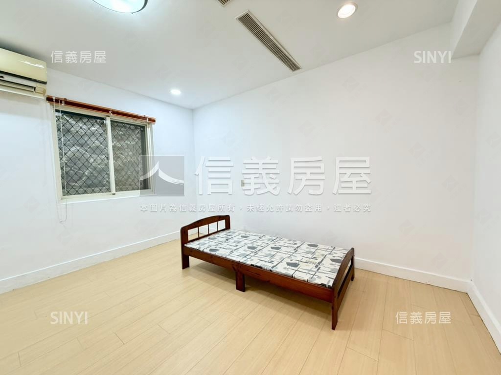 天母景觀泳池別墅房屋室內格局與周邊環境