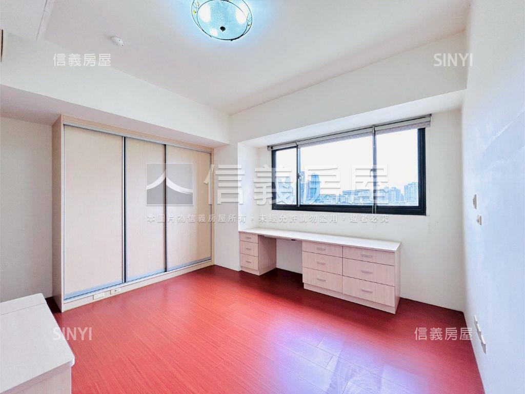 藝文單層獨戶豪邸雙車位房屋室內格局與周邊環境