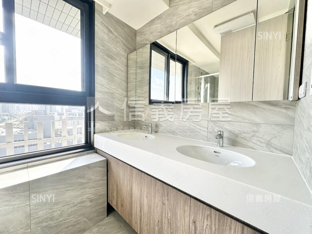 ＧＴＯＷＥＲ全新三房平車房屋室內格局與周邊環境