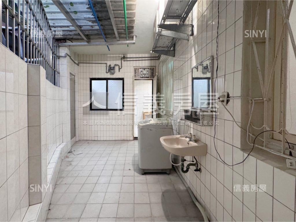 永安捷運停車一樓房屋室內格局與周邊環境