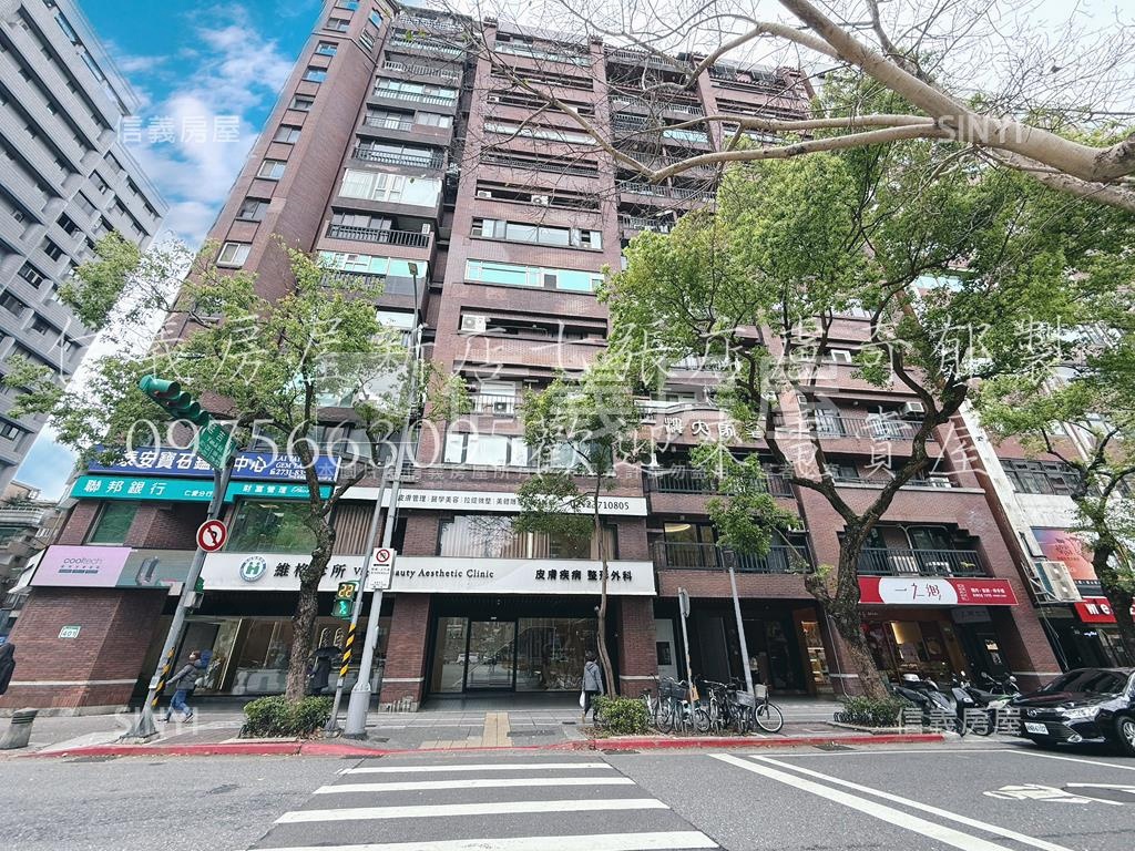 仁愛皇家林蔭平面車位房屋室內格局與周邊環境