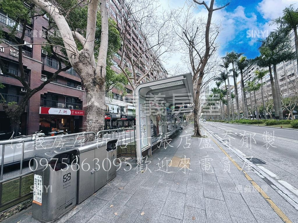 仁愛皇家林蔭平面車位房屋室內格局與周邊環境