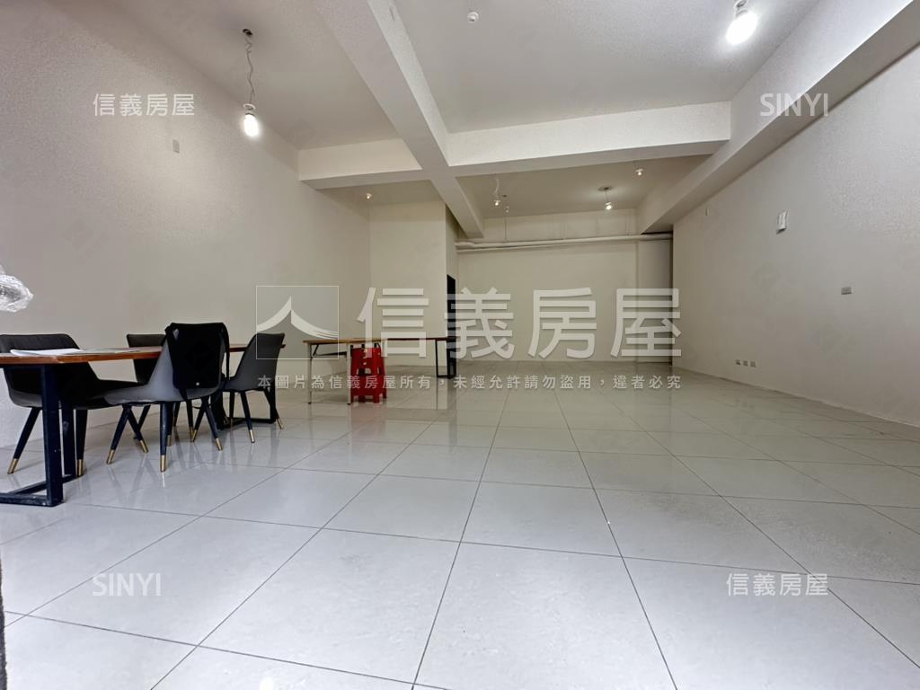 國門巨星星悅店Ａ房屋室內格局與周邊環境