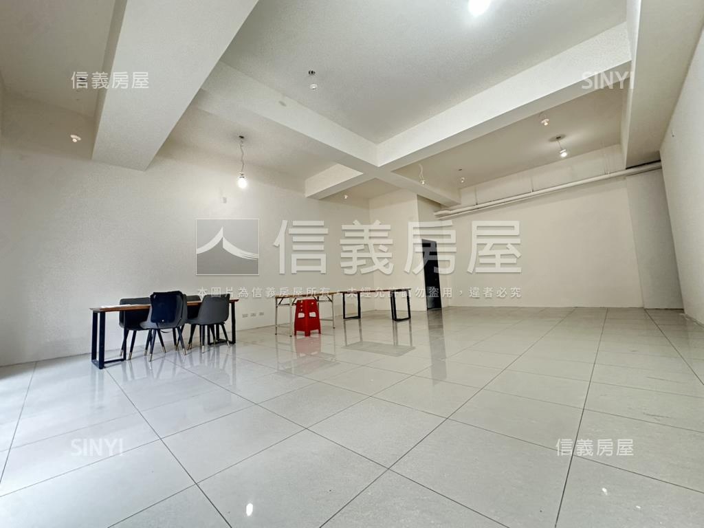國門巨星星悅店Ａ房屋室內格局與周邊環境