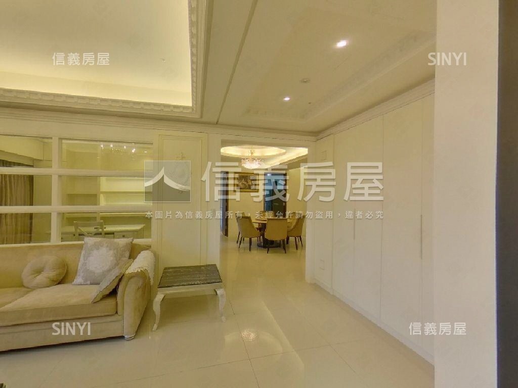 新富邑高樓美裝潢房屋室內格局與周邊環境