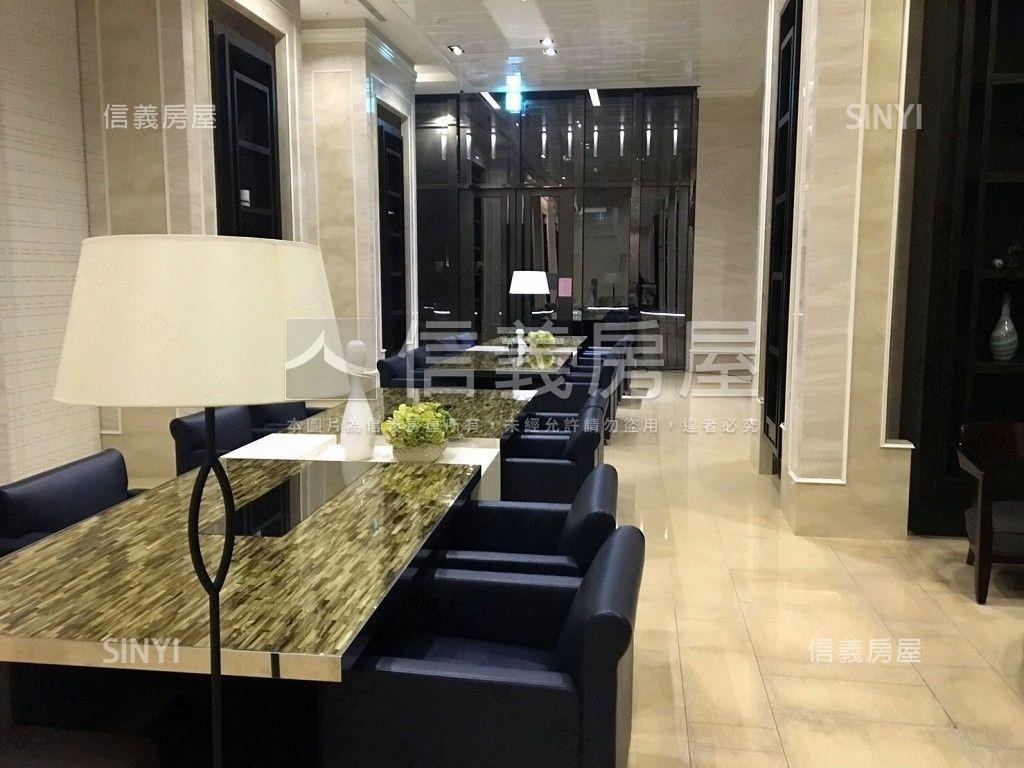 新富邑高樓美裝潢房屋室內格局與周邊環境