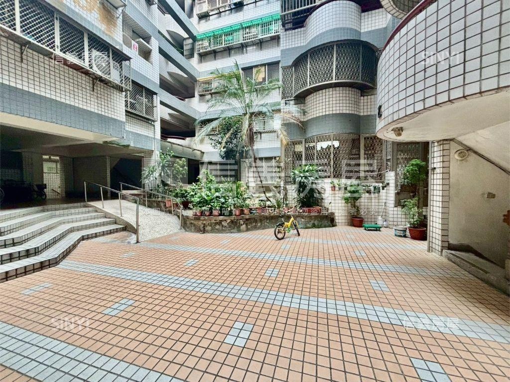 鬧中取靜！公園旁優質三房房屋室內格局與周邊環境