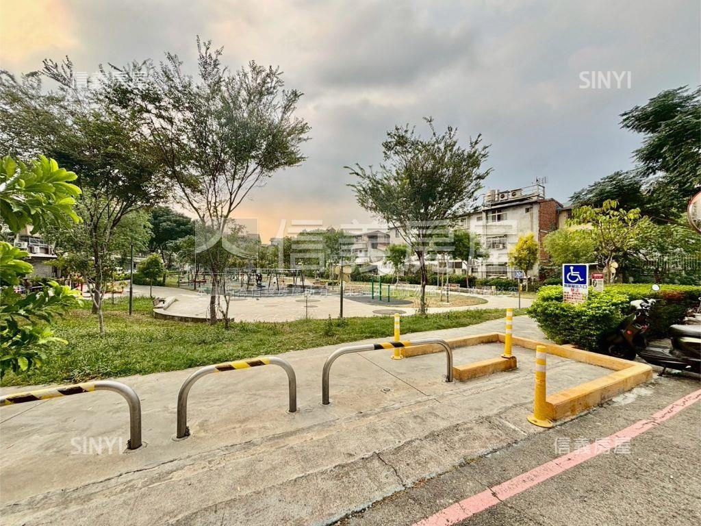 鬧中取靜！公園旁優質三房房屋室內格局與周邊環境