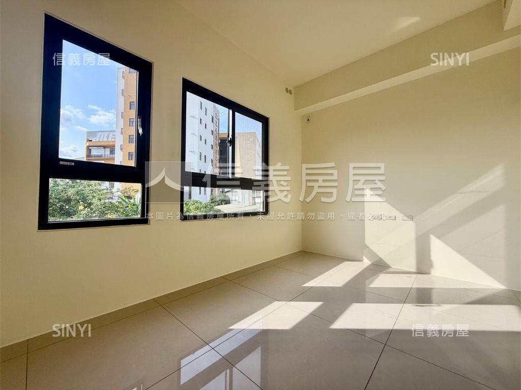全新透天別墅房屋室內格局與周邊環境