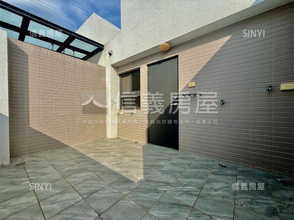 全新透天別墅房屋室內格局與周邊環境