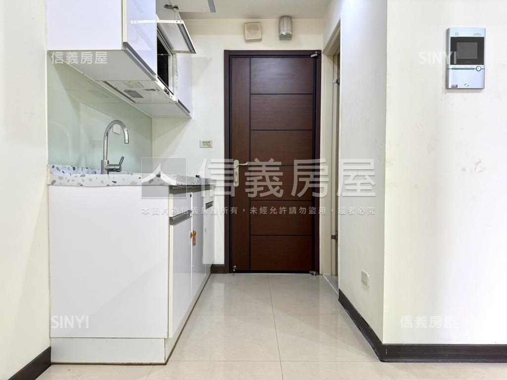 頂溪樺福千金高樓稀有兩房房屋室內格局與周邊環境