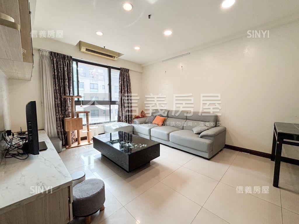 美術館高樓三房平車房屋室內格局與周邊環境