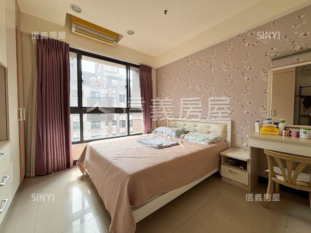 美術館高樓三房平車房屋室內格局與周邊環境