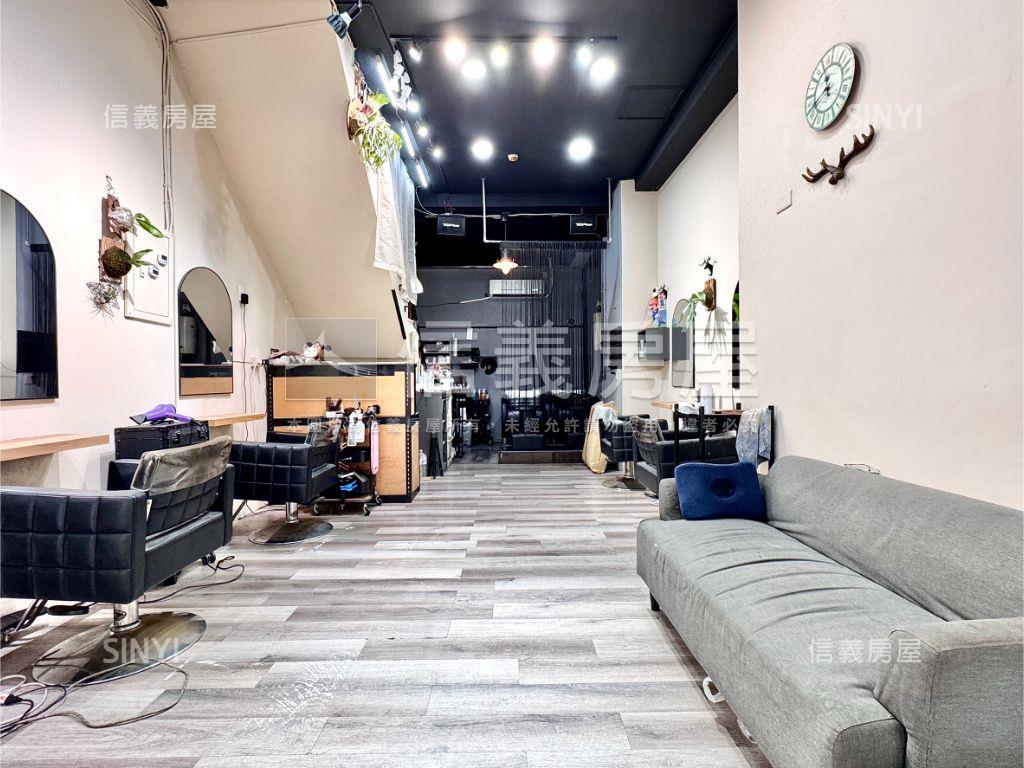 高鐵商圈正路１－３樓店面房屋室內格局與周邊環境