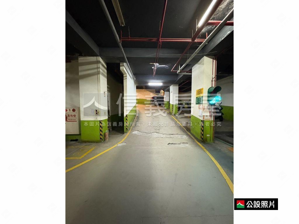 市府商圈車位房屋室內格局與周邊環境