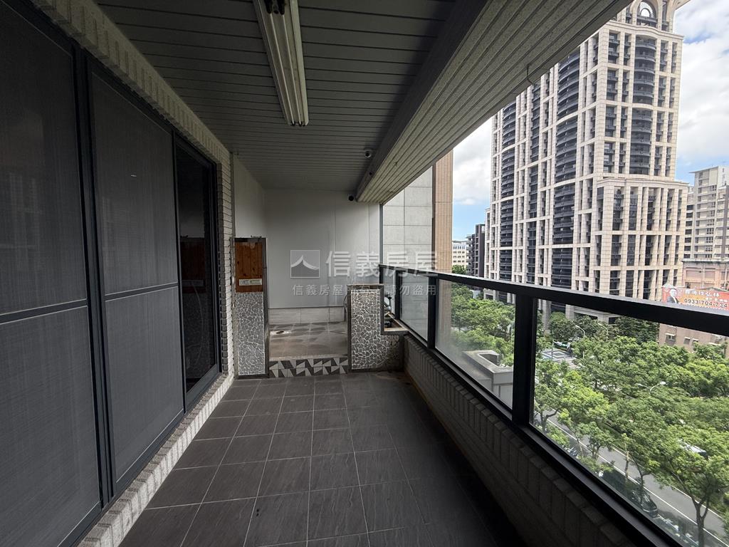 二三行館豔陽天際－創房屋室內格局與周邊環境