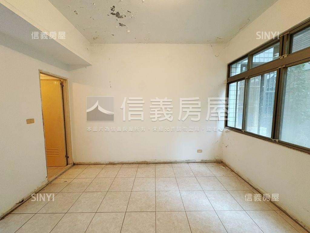 新興路一樓房屋室內格局與周邊環境