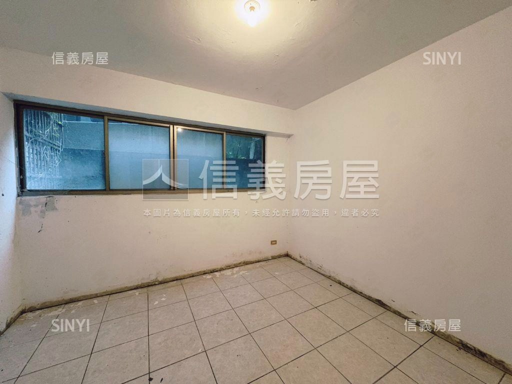 新興路一樓房屋室內格局與周邊環境