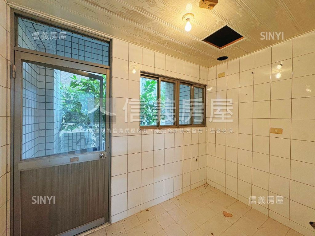 新興路一樓房屋室內格局與周邊環境