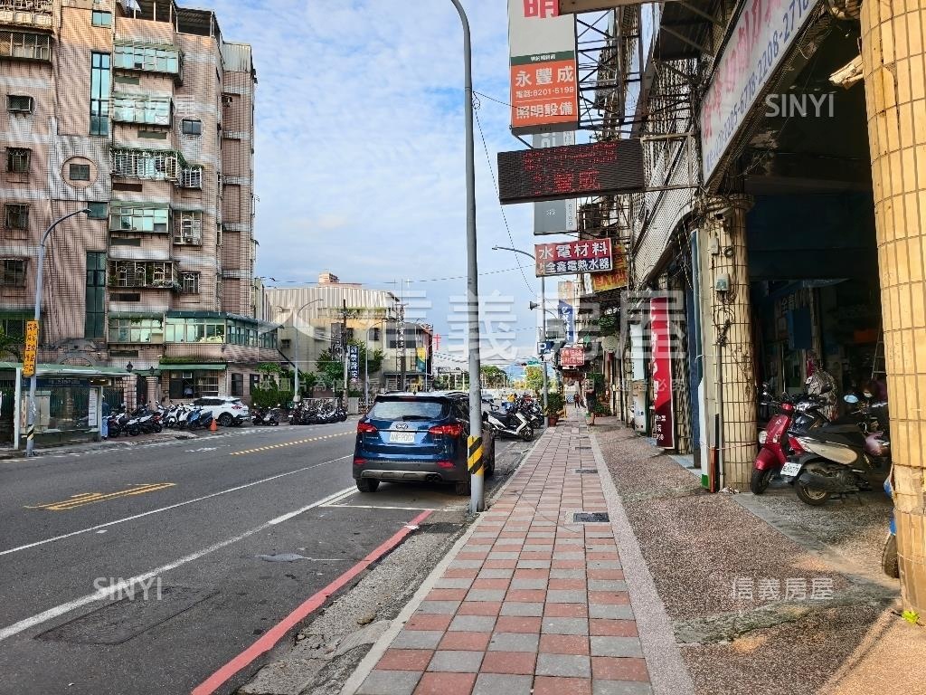 好市多旁廠房房屋室內格局與周邊環境