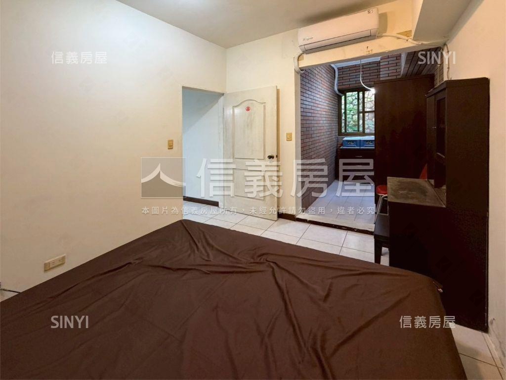 捷運利陽１樓庭院帶車位房屋室內格局與周邊環境