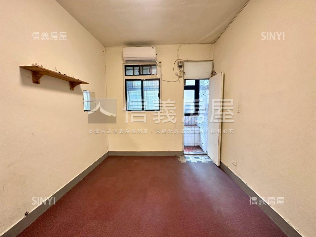 圓山捷運。花博採光４房房屋室內格局與周邊環境