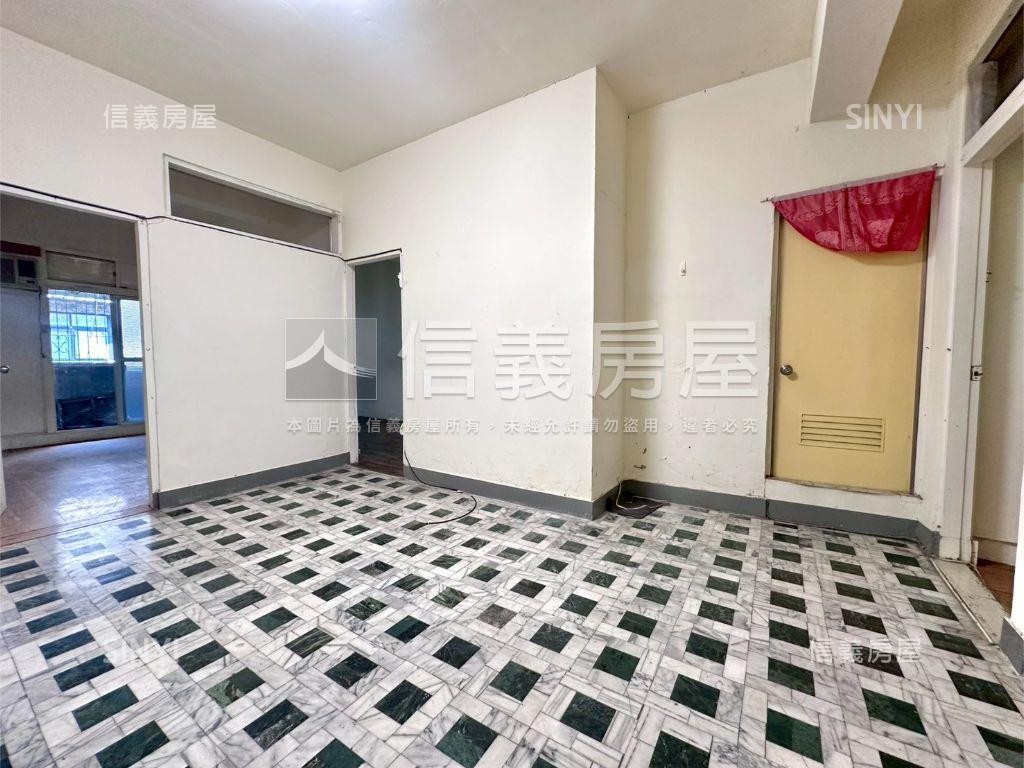 圓山捷運。花博採光４房房屋室內格局與周邊環境