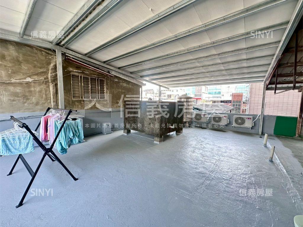 圓山捷運。花博採光４房房屋室內格局與周邊環境