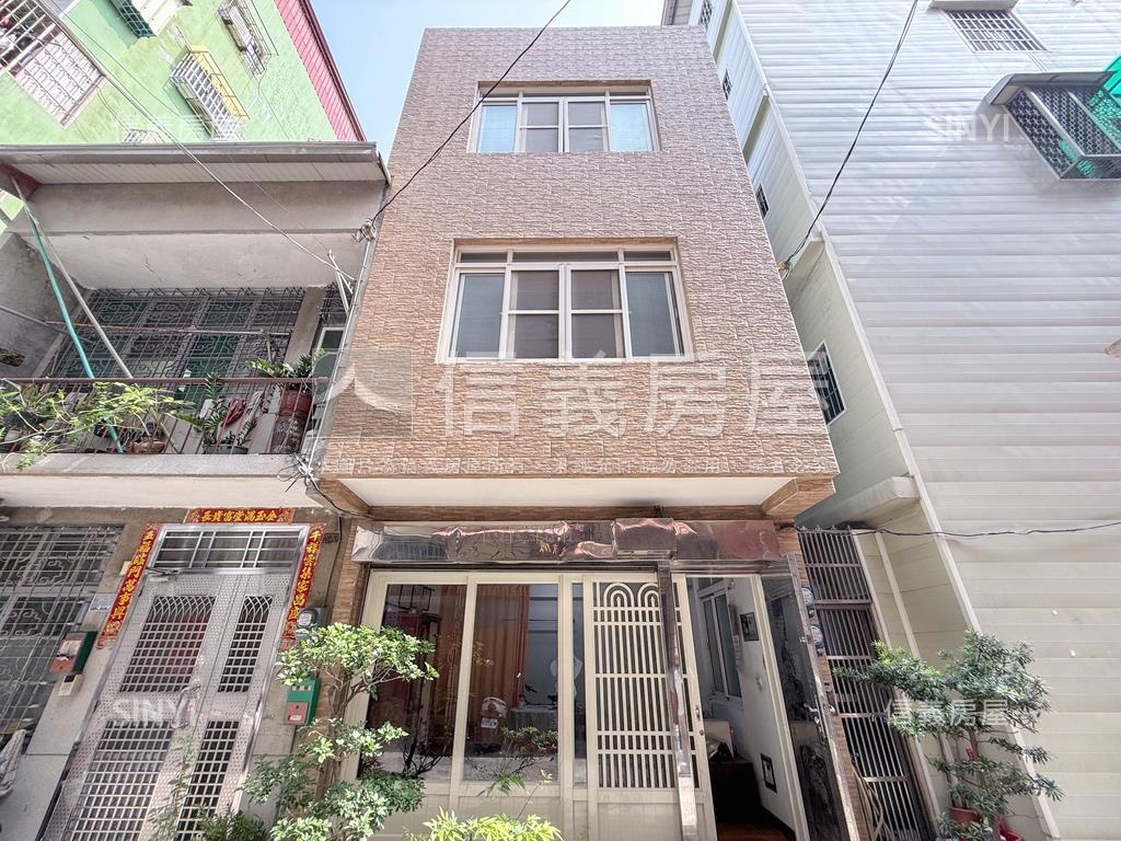 美術館旁已翻修活巷美透天房屋室內格局與周邊環境