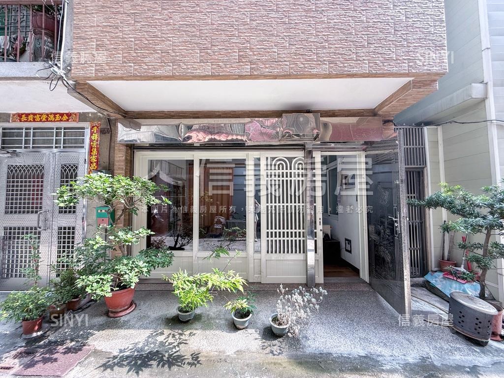 美術館旁已翻修活巷美透天房屋室內格局與周邊環境