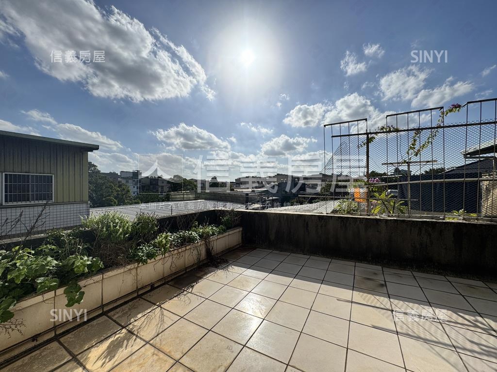 金陵路清幽透天房屋室內格局與周邊環境