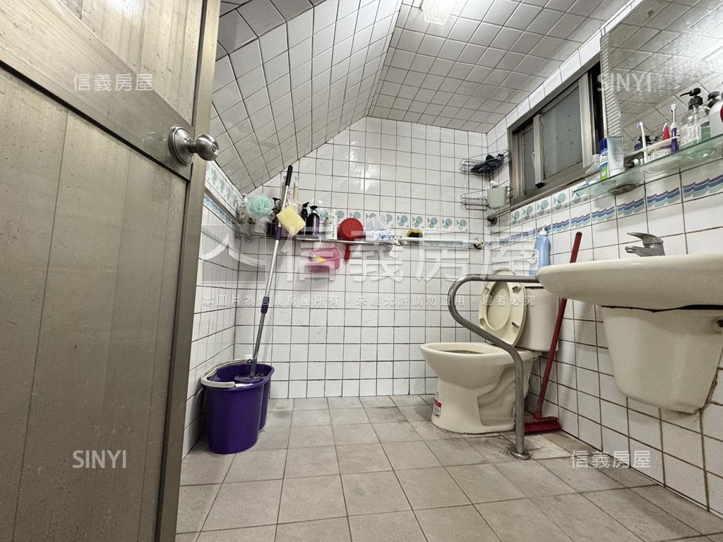 金陵路清幽透天房屋室內格局與周邊環境