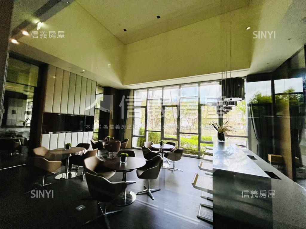 專任高鐵站前２房房屋室內格局與周邊環境