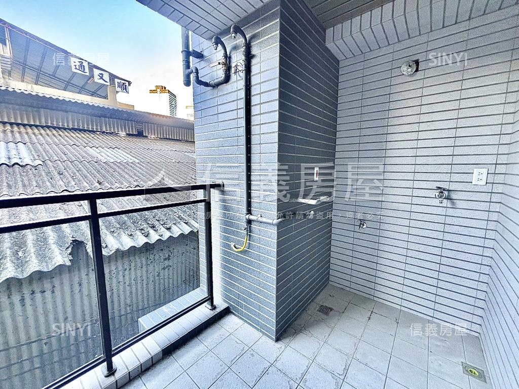 Ｎｅｗ晴川苑近大慶中山醫房屋室內格局與周邊環境