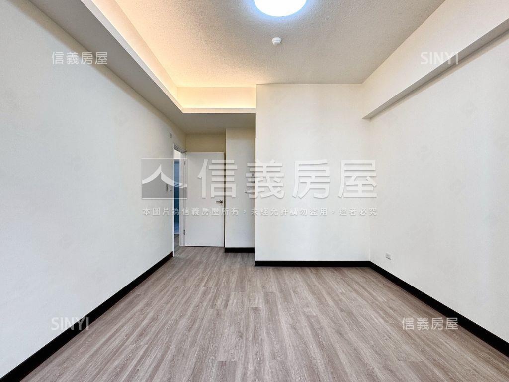 太子新象三房平車屋況極佳房屋室內格局與周邊環境