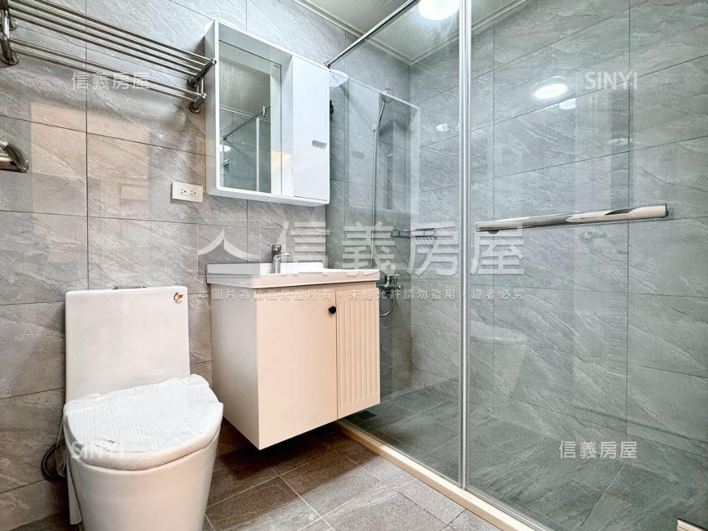 太子新象三房平車屋況極佳房屋室內格局與周邊環境